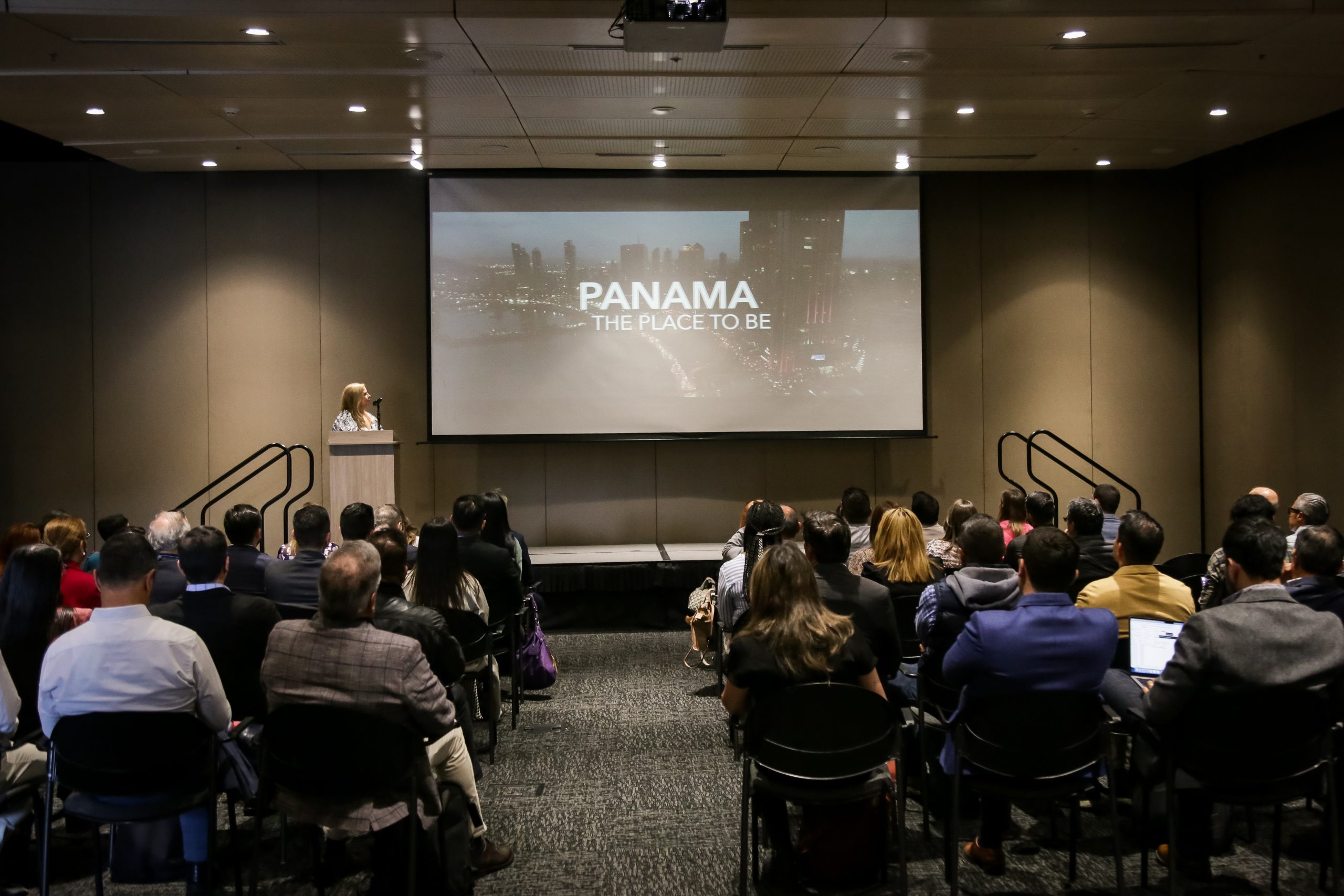 Panamá participó de la segunda Tech & Innovation Trade Mission en ciudad de Bogotá y Medellín