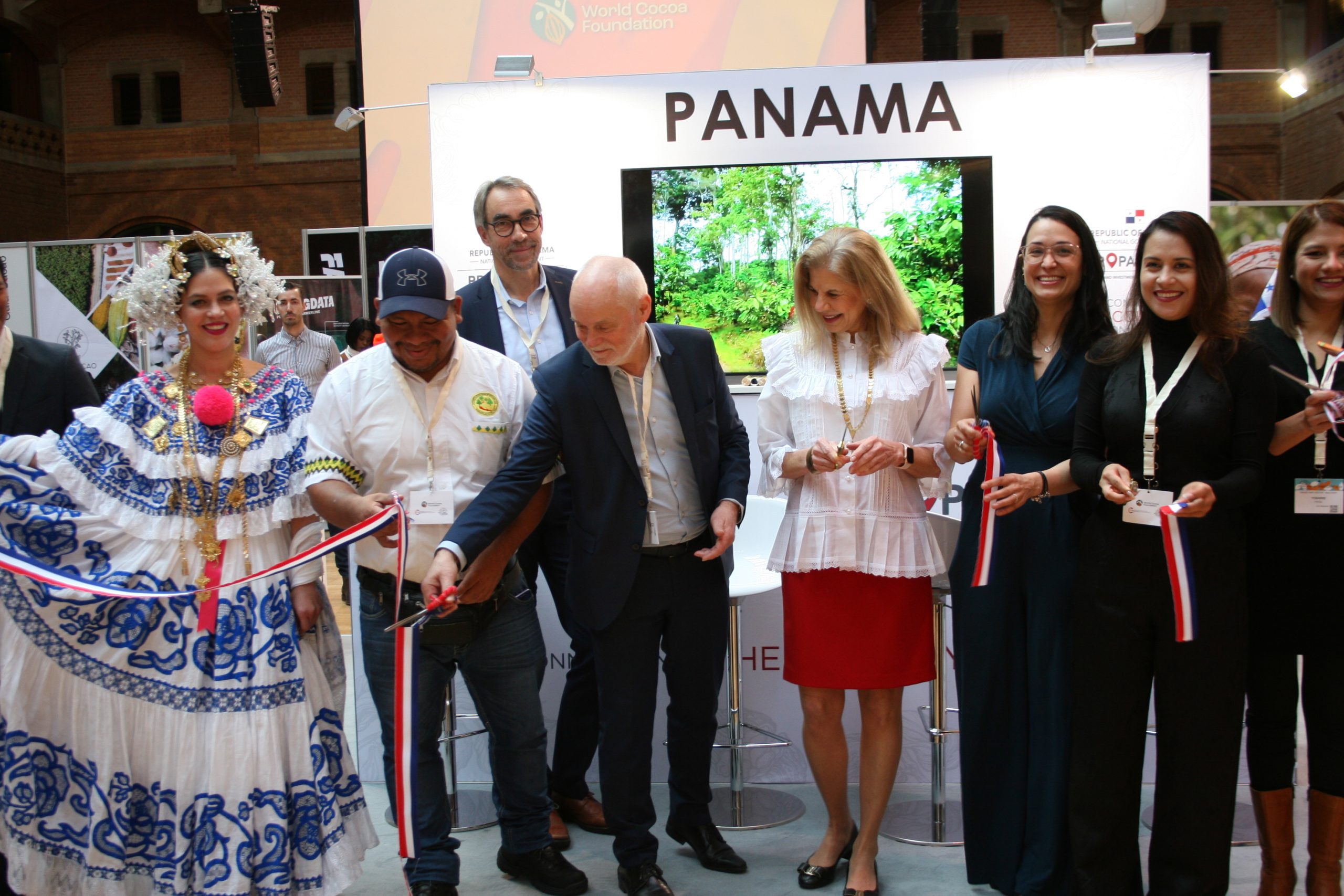 PANAMÁ participó de la 12º edición de CHOCOA 2024 junto a cinco empresas chocolateras