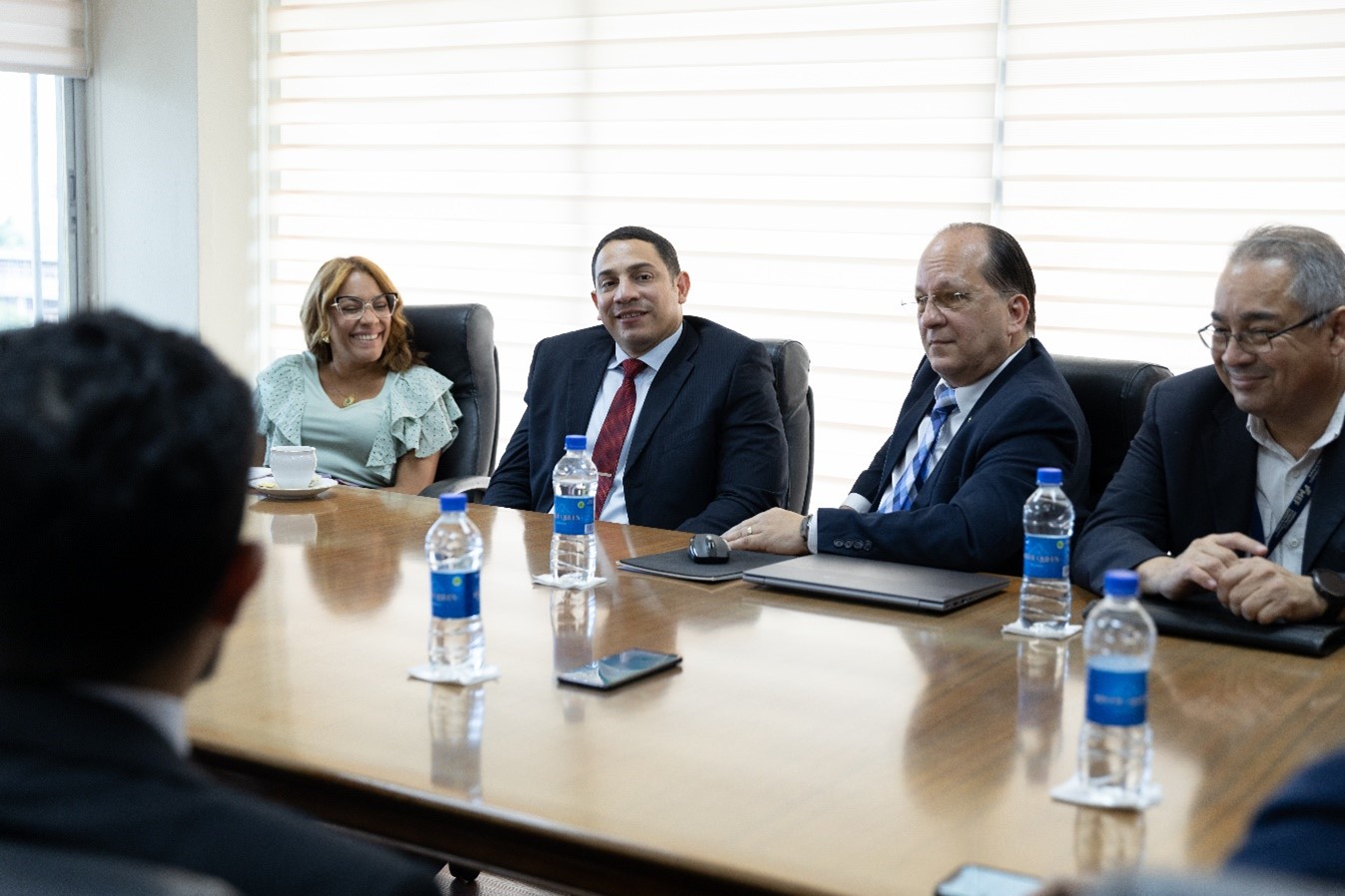 Presentación de anteproyecto de acuario