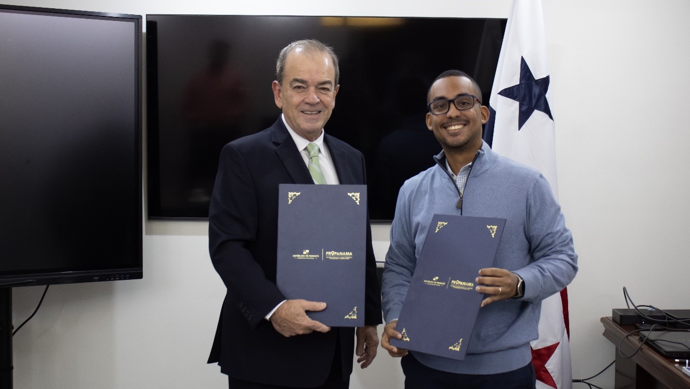 Firma de Memorando de Entendimiento entre PROPANAMA y CSCMP