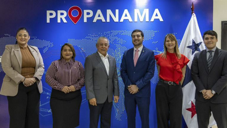 Visita Oficial de la  EMBAJADA DE REPÚBLICA DOMINICANA