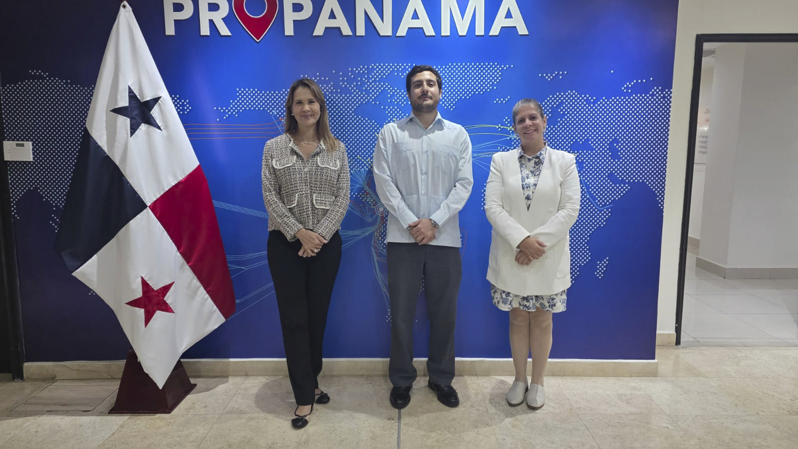 Visita Oficial de la EMBAJADA DE URUGUAY